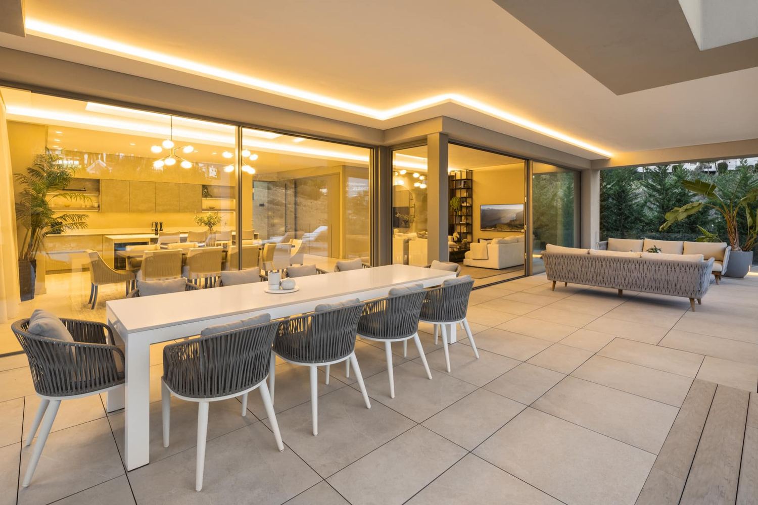 Living & dining